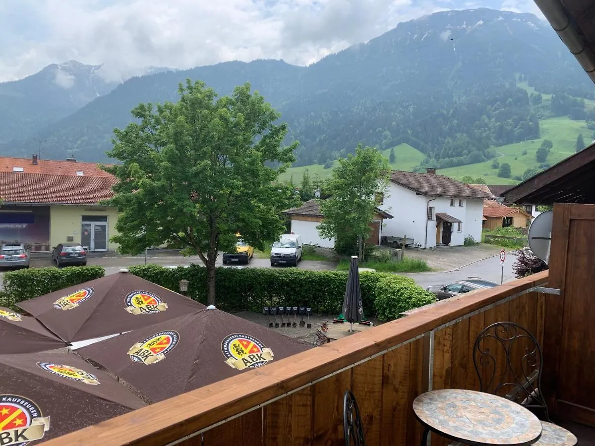 Gasthof Loewen بفرونتن
