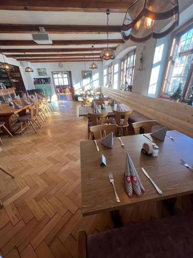 Gasthof Loewen بفرونتن بيت ريفي