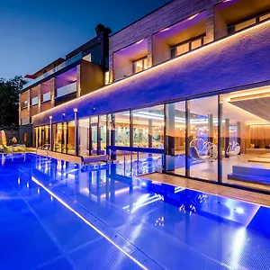 Huettenhof - Wellnesshotel & Luxus-bergchalets - Adults Only Grainet